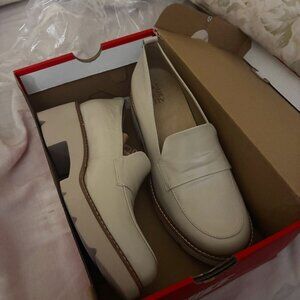 Darry2 Lug Sole Loafer - Porcelain Skin Leather Color